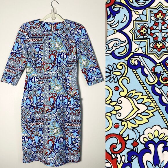 J McLaughlin Catalyst All Over Print Blue Red White Sheath Dress XS Knee Length - Picture 1 of 12